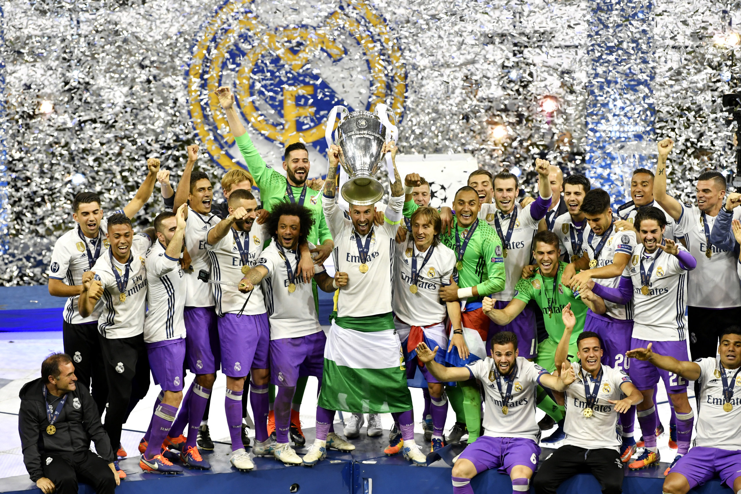 Barcelona felicita al Real Madrid por el título de Champions Deportes